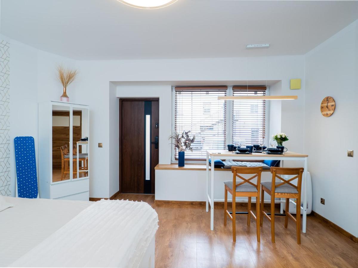 דירות צ'סטוצ'ובה Apartament Delux Aleja Nmp 8 - Free Parking מראה חיצוני תמונה